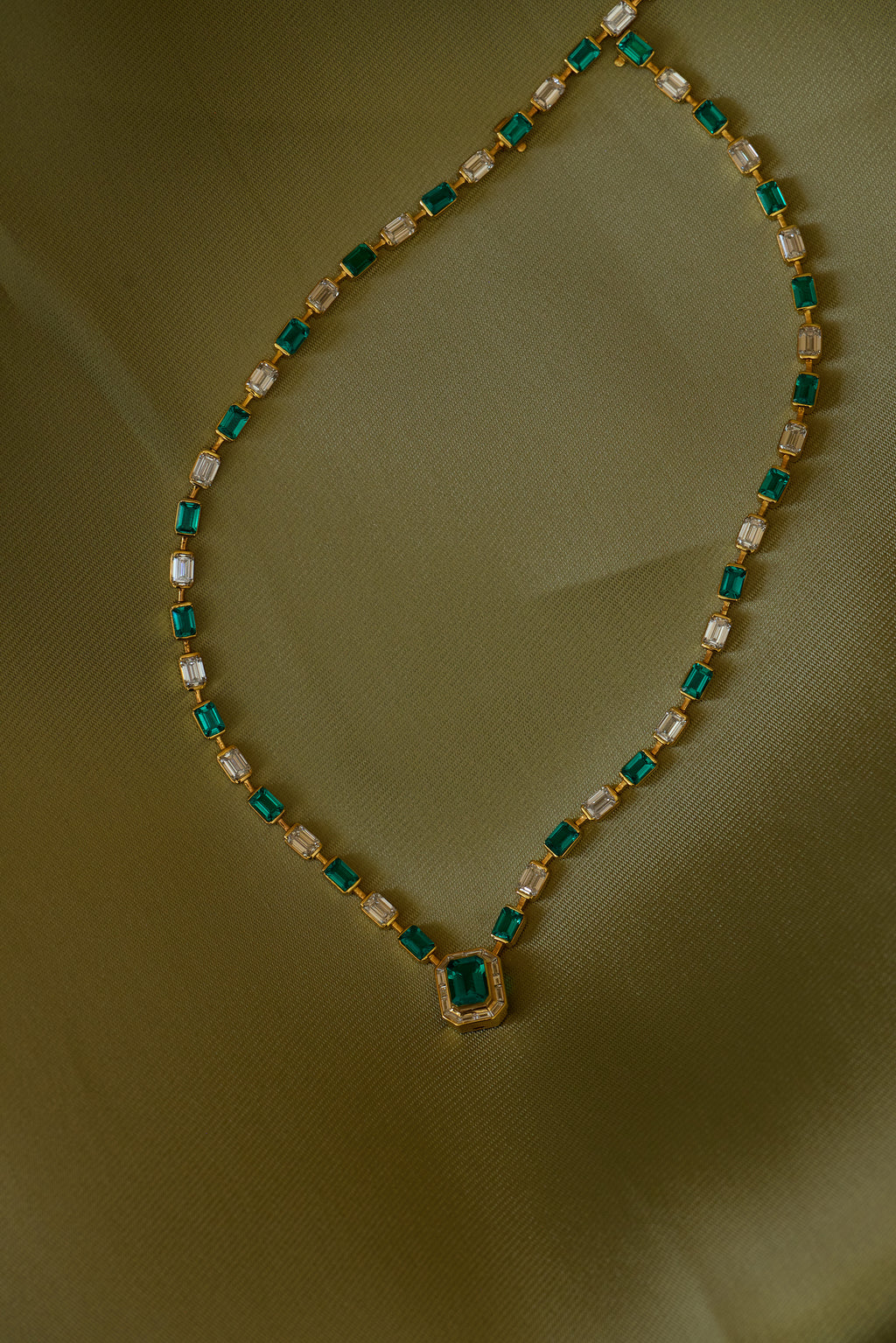 The Continuum Necklace